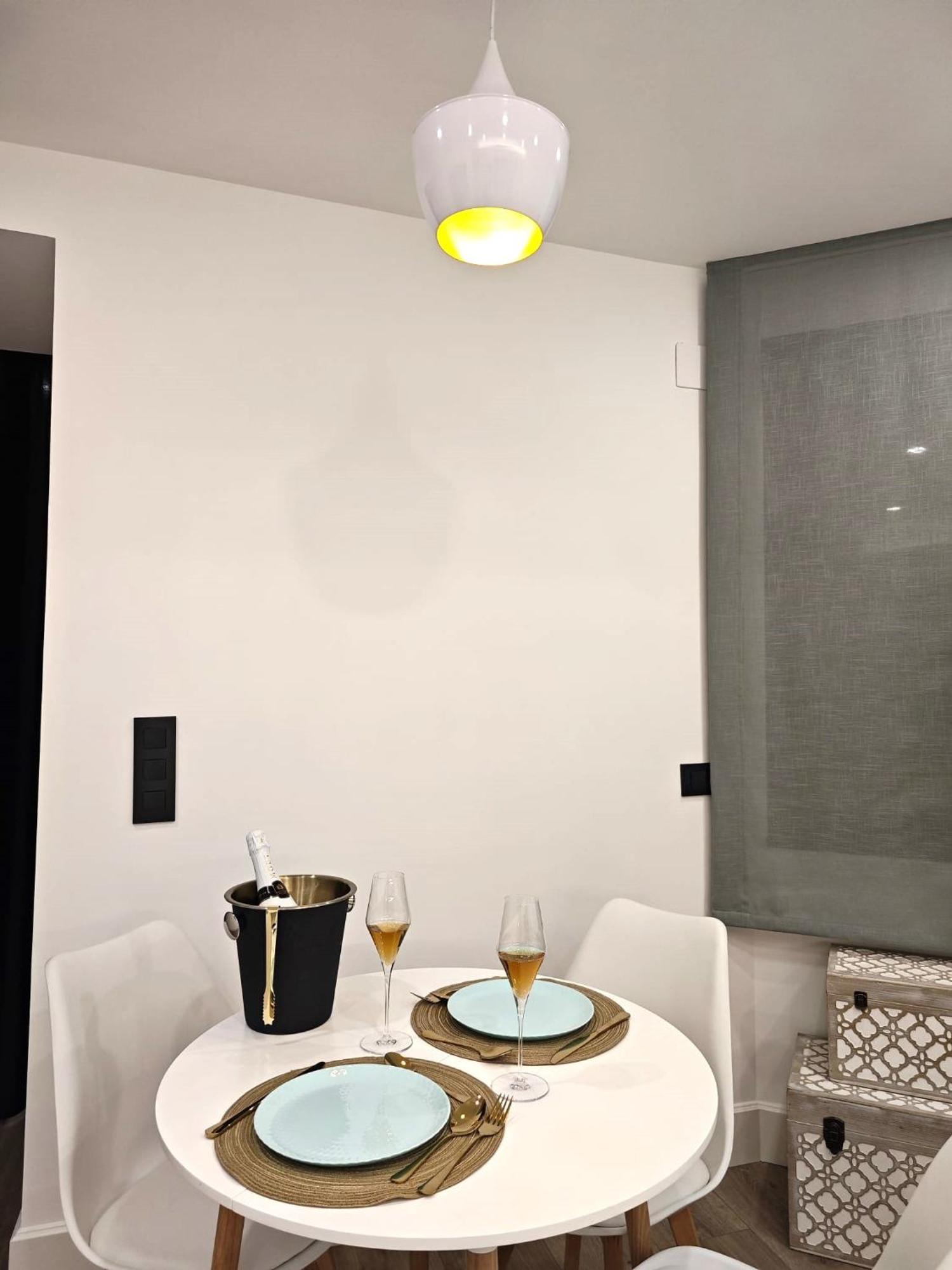 La Parada Del Rey - Luxury Suites Plasencia Exterior foto