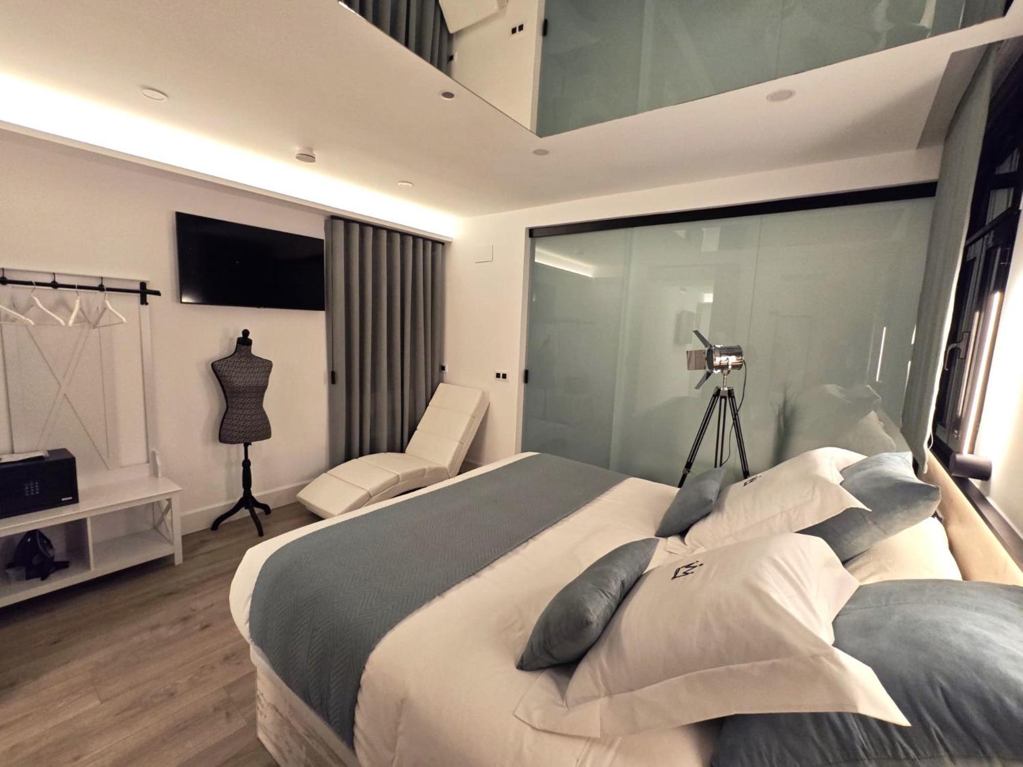 La Parada Del Rey - Luxury Suites Plasencia Exterior foto