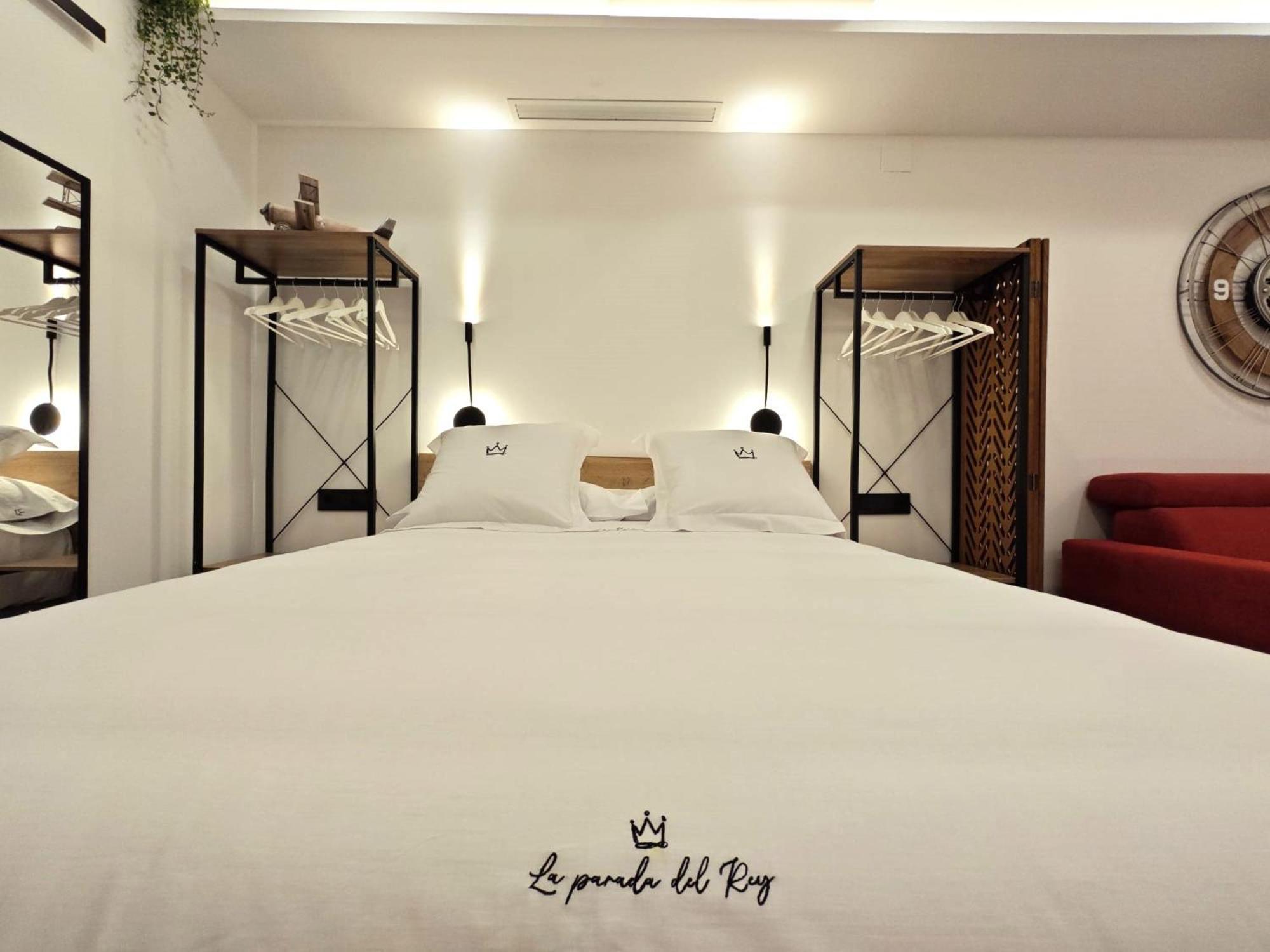 La Parada Del Rey - Luxury Suites Plasencia Exterior foto