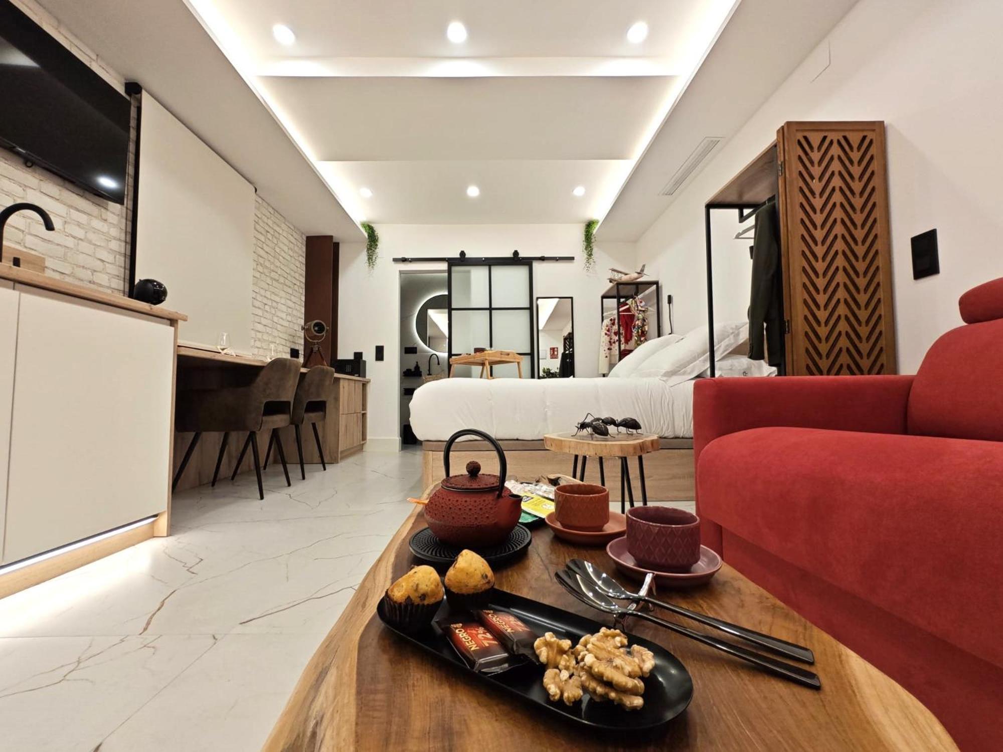 La Parada Del Rey - Luxury Suites Plasencia Exterior foto